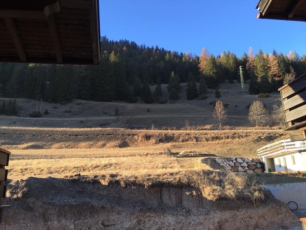 Ciasa Sot Croze Pozza di Fassa Exterior foto
