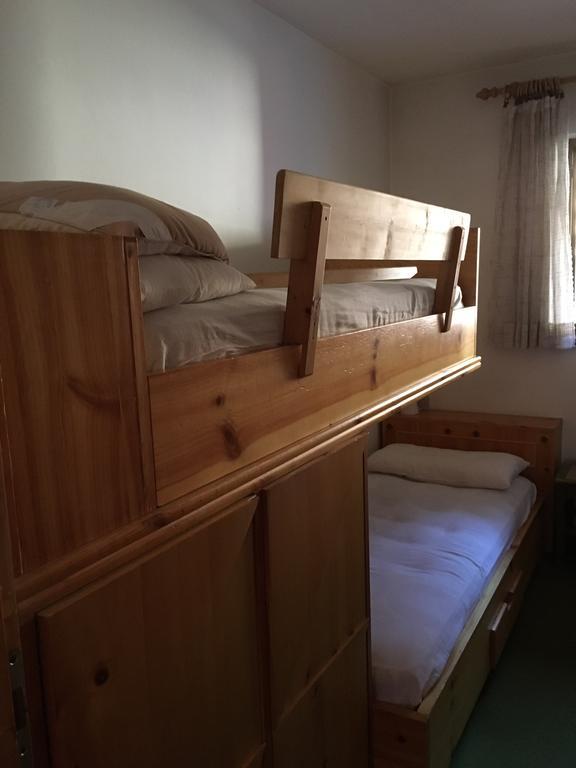 Ciasa Sot Croze Pozza di Fassa Exterior foto