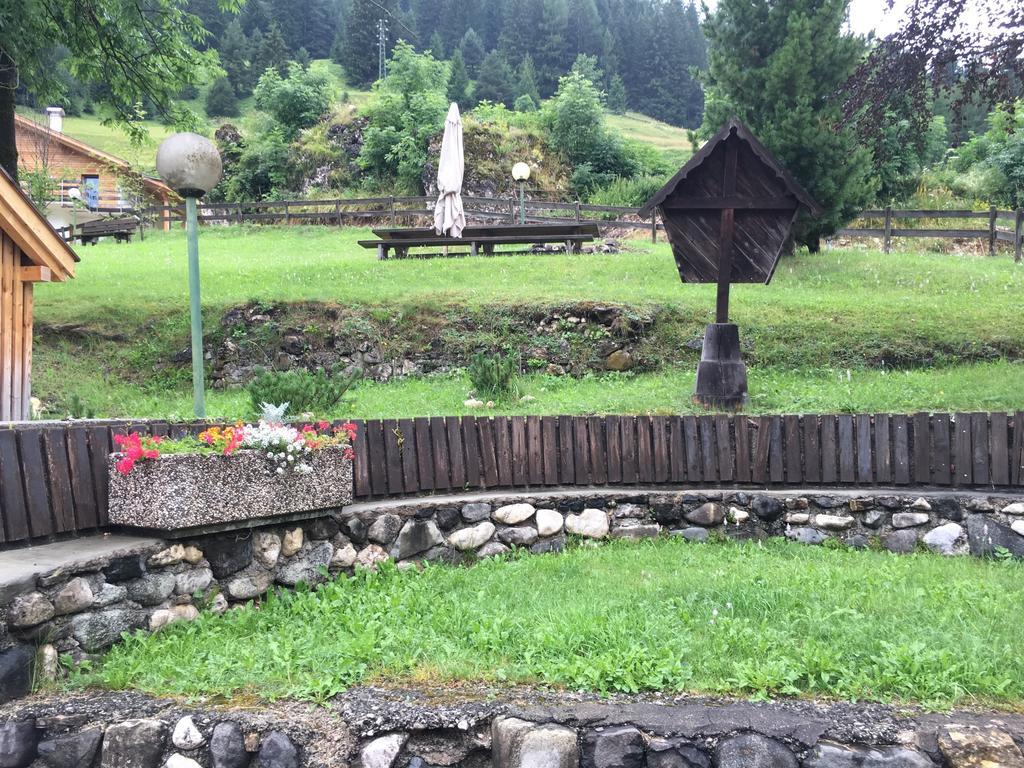 Ciasa Sot Croze Pozza di Fassa Exterior foto